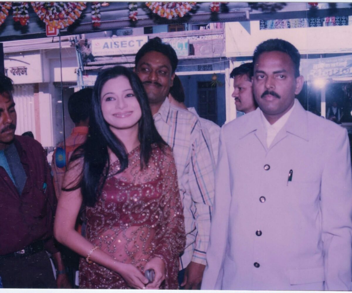 sakhi jewellers founder with tasnim sheik